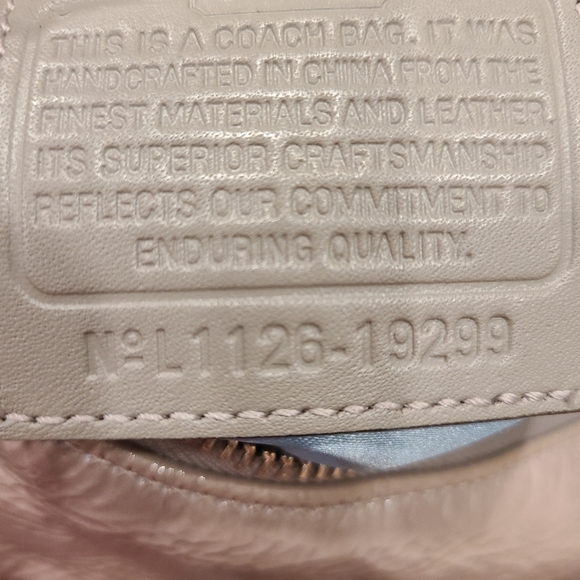 Coach Kristin Patent Leather hobo 19299 bag - Picture 6 of 13